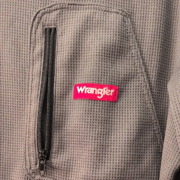 Wrangler Long-Sleeve Crew Pocket Shirt -grey - Picture 2 of 9
